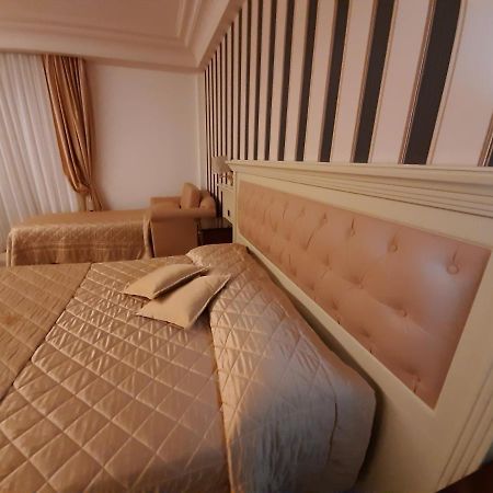 Regina Di Saba - Hotel Villa Per Ricevimenti Grottaminarda Extérieur photo